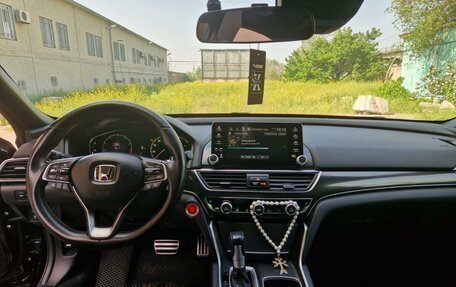 Honda Accord IX рестайлинг, 2020 год, 2 100 000 рублей, 4 фотография
