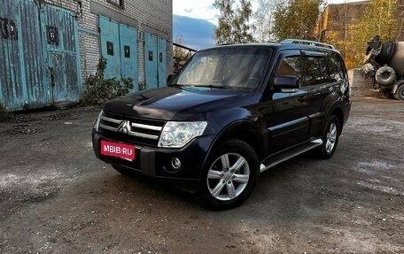 Mitsubishi Pajero IV, 2010 год, 1 650 000 рублей, 1 фотография
