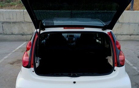 Peugeot 107 I рестайлинг, 2012 год, 517 000 рублей, 7 фотография