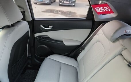 Hyundai Kona I, 2022 год, 2 023 555 рублей, 14 фотография
