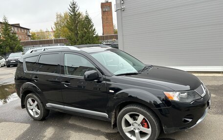 Mitsubishi Outlander III рестайлинг 3, 2008 год, 950 000 рублей, 2 фотография