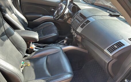 Mitsubishi Outlander III рестайлинг 3, 2008 год, 950 000 рублей, 8 фотография