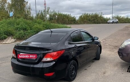 Hyundai Solaris II рестайлинг, 2011 год, 850 000 рублей, 4 фотография