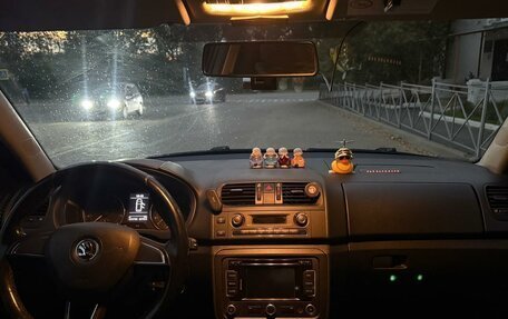 Skoda Roomster, 2014 год, 830 000 рублей, 3 фотография