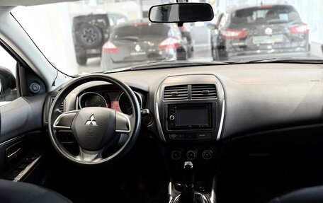 Mitsubishi ASX I рестайлинг, 2013 год, 933 000 рублей, 17 фотография