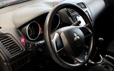 Mitsubishi ASX I рестайлинг, 2013 год, 933 000 рублей, 11 фотография