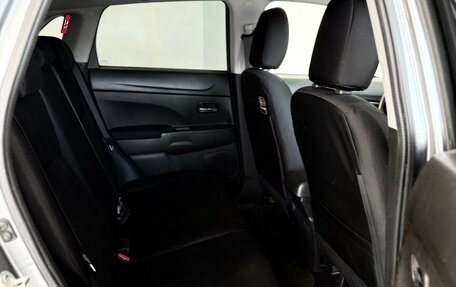 Mitsubishi ASX I рестайлинг, 2013 год, 933 000 рублей, 16 фотография