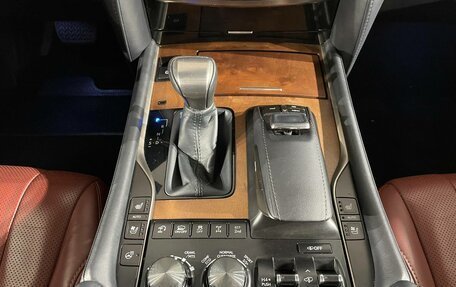 Lexus LX III, 2017 год, 7 790 000 рублей, 12 фотография