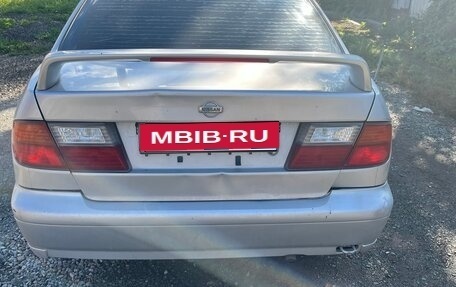 Nissan Primera II рестайлинг, 1997 год, 160 000 рублей, 11 фотография