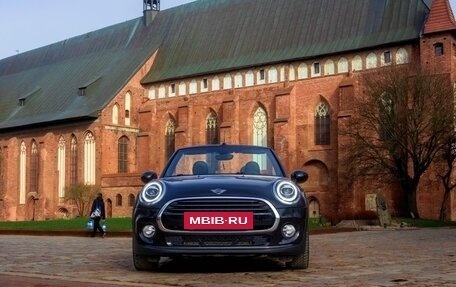 MINI Cabrio, 2018 год, 1 900 000 рублей, 6 фотография