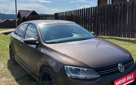 Volkswagen Jetta VI, 2011 год, 815 000 рублей, 3 фотография