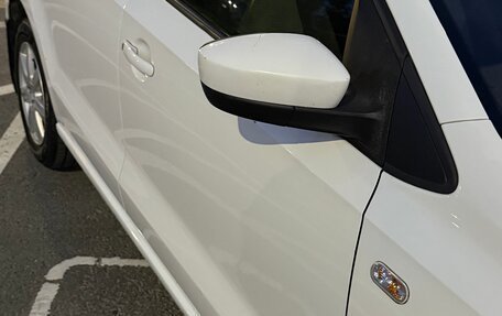 Volkswagen Polo VI (EU Market), 2012 год, 600 000 рублей, 2 фотография