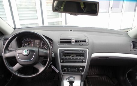Skoda Octavia, 2010 год, 690 000 рублей, 11 фотография