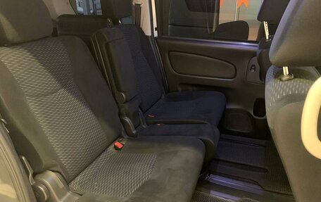 Nissan Serena IV, 2012 год, 1 200 000 рублей, 10 фотография