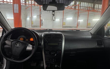 Toyota Corolla, 2010 год, 970 000 рублей, 10 фотография