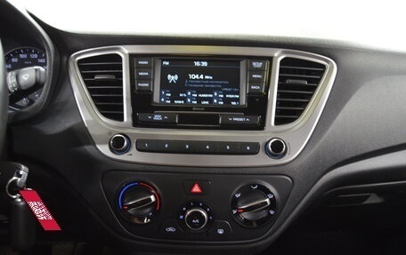 Hyundai Solaris II рестайлинг, 2019 год, 1 120 000 рублей, 16 фотография