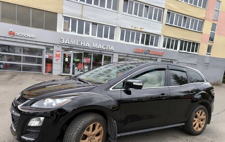 Mazda CX-7 I рестайлинг, 2011 год, 1 650 000 рублей, 2 фотография