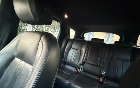 Land Rover Discovery Sport I рестайлинг, 2018 год, 2 400 000 рублей, 17 фотография