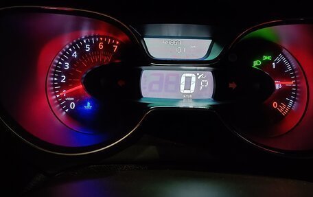 Renault Kaptur I рестайлинг, 2018 год, 1 400 000 рублей, 2 фотография