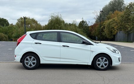 Hyundai Solaris II рестайлинг, 2014 год, 925 000 рублей, 3 фотография