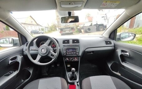 Volkswagen Polo VI (EU Market), 2014 год, 750 000 рублей, 6 фотография