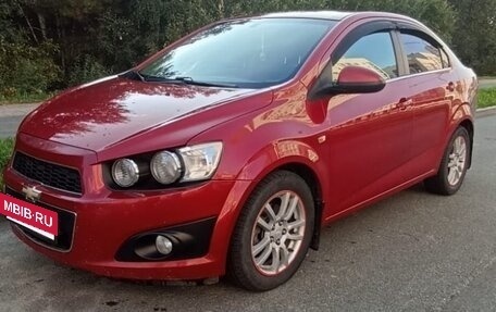 Chevrolet Aveo III, 2013 год, 610 000 рублей, 3 фотография
