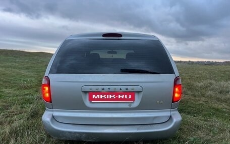 Chrysler Voyager IV, 2001 год, 225 000 рублей, 6 фотография