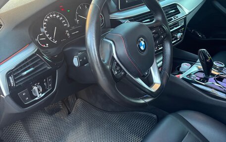 BMW 5 серия, 2017 год, 3 090 000 рублей, 10 фотография