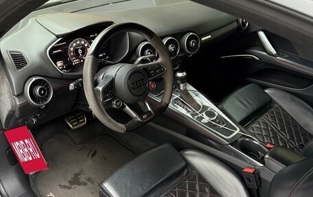 Audi TT RS, 2016 год, 4 200 000 рублей, 10 фотография