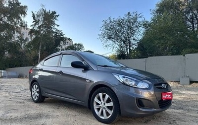 Hyundai Solaris II рестайлинг, 2012 год, 820 000 рублей, 1 фотография