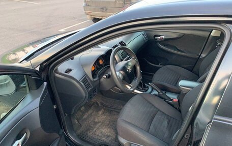 Toyota Corolla, 2011 год, 850 000 рублей, 5 фотография