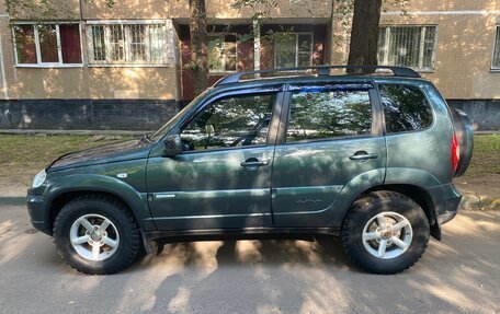 Chevrolet Niva I рестайлинг, 2013 год, 590 000 рублей, 4 фотография
