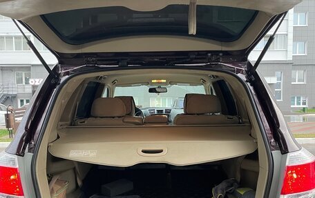 Toyota Highlander III, 2010 год, 1 635 000 рублей, 18 фотография