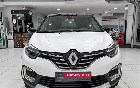 Renault Kaptur I рестайлинг, 2021 год, 1 599 000 рублей, 2 фотография
