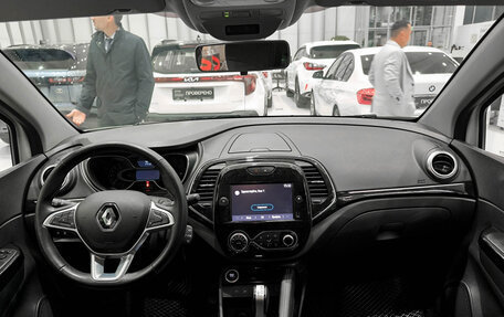 Renault Kaptur I рестайлинг, 2021 год, 1 599 000 рублей, 17 фотография