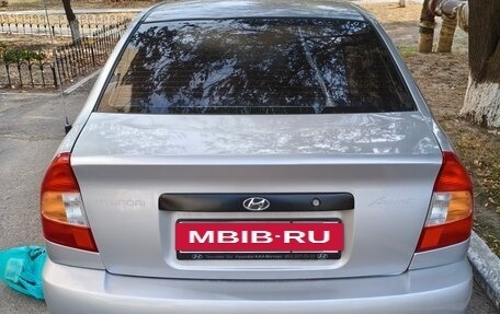 Hyundai Accent II, 2005 год, 400 000 рублей, 2 фотография