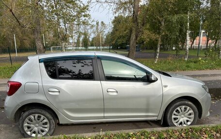 Renault Sandero II рестайлинг, 2017 год, 670 000 рублей, 4 фотография
