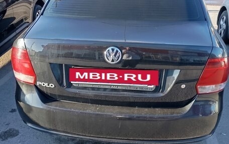 Volkswagen Polo VI (EU Market), 2012 год, 700 000 рублей, 2 фотография