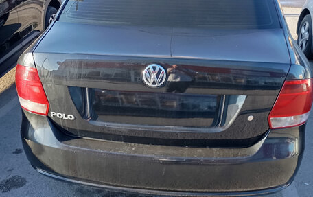 Volkswagen Polo VI (EU Market), 2012 год, 700 000 рублей, 31 фотография