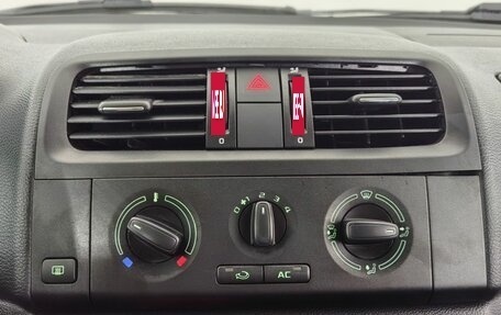 Skoda Fabia II, 2012 год, 780 000 рублей, 13 фотография