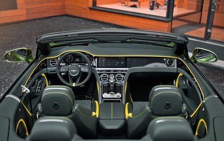 Bentley Continental GT, 2024 год, 61 500 000 рублей, 11 фотография