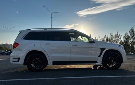 Mercedes-Benz GL-Класс, 2015 год, 4 500 000 рублей, 7 фотография