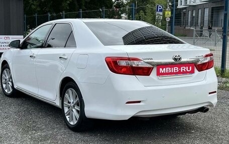 Toyota Camry, 2012 год, 1 740 000 рублей, 8 фотография