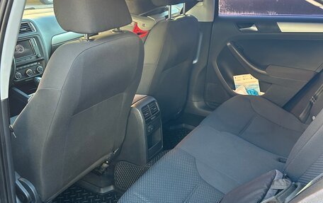 Volkswagen Jetta VI, 2012 год, 850 000 рублей, 9 фотография