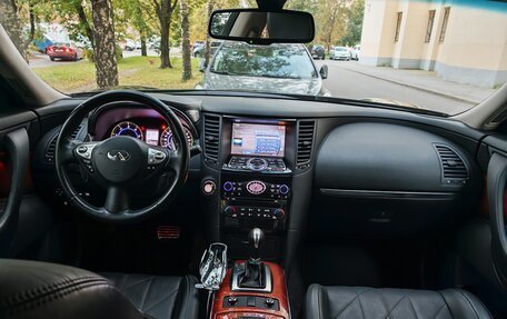 Infiniti QX70, 2015 год, 1 980 000 рублей, 6 фотография