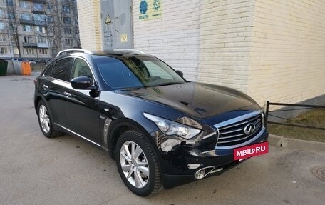 Infiniti QX70, 2015 год, 1 980 000 рублей, 3 фотография