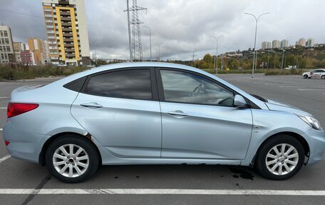 Hyundai Solaris II рестайлинг, 2011 год, 490 000 рублей, 7 фотография