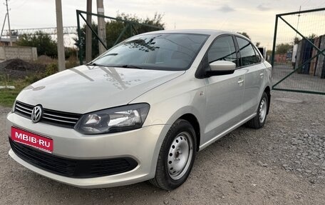 Volkswagen Polo VI (EU Market), 2011 год, 850 000 рублей, 1 фотография