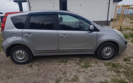 Nissan Note II рестайлинг, 2007 год, 600 000 рублей, 2 фотография