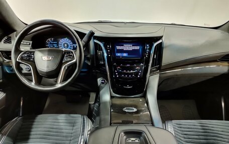 Cadillac Escalade IV, 2016 год, 5 580 000 рублей, 14 фотография